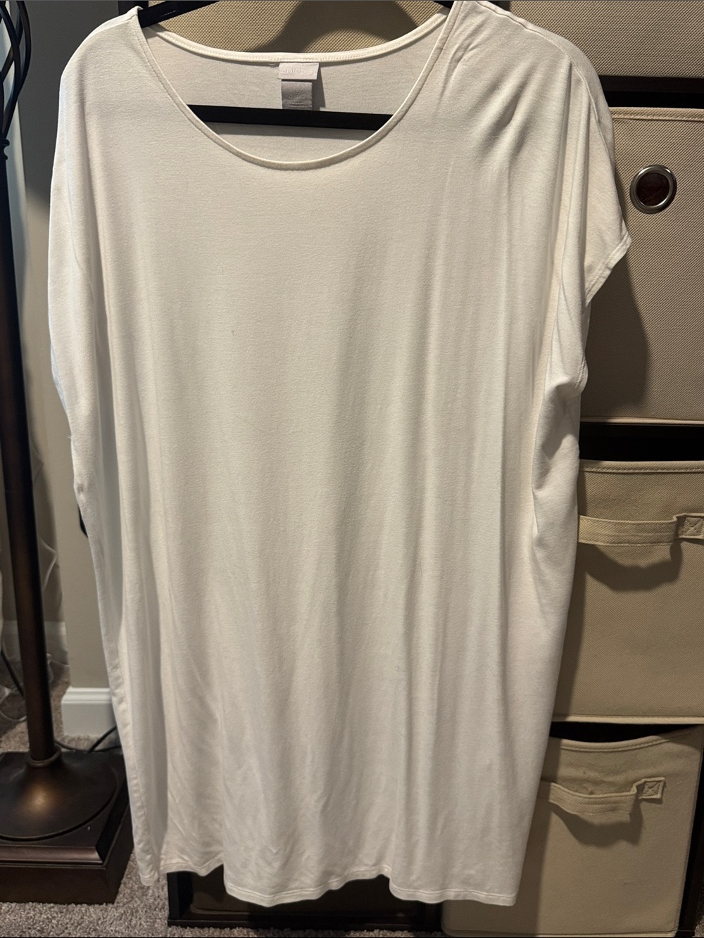 Chico's White Scoop Neck Tunic